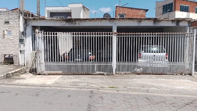 Casa - Venda no bairro Parque das Laranjeiras - So Casa